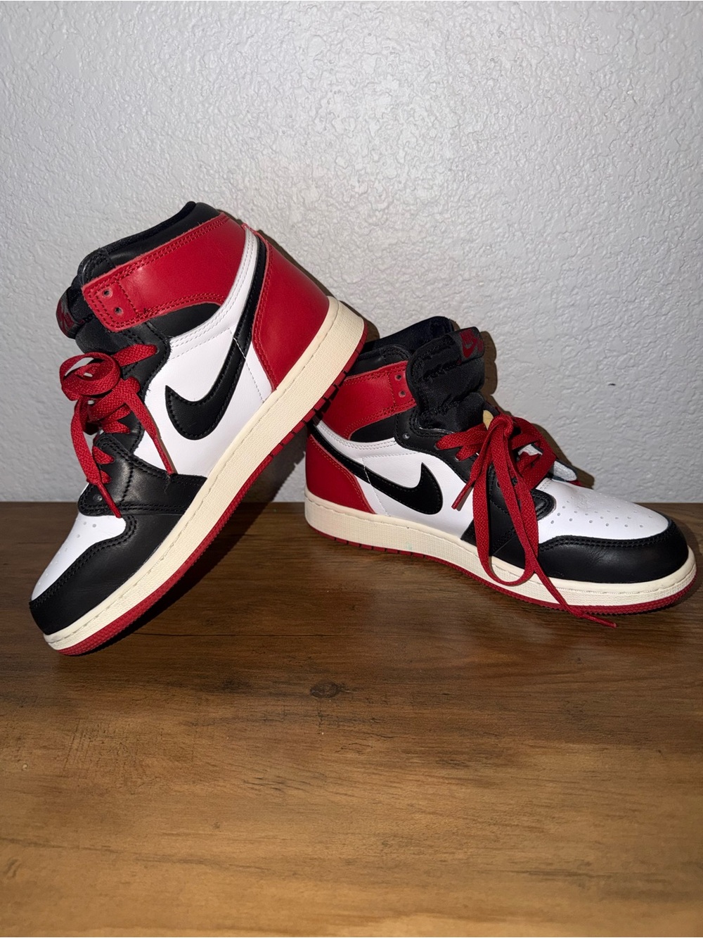 Nike Air Jordan 1 Retro High OG GS Black Toe Reimagined FD1437-106 Size 5.5Youth